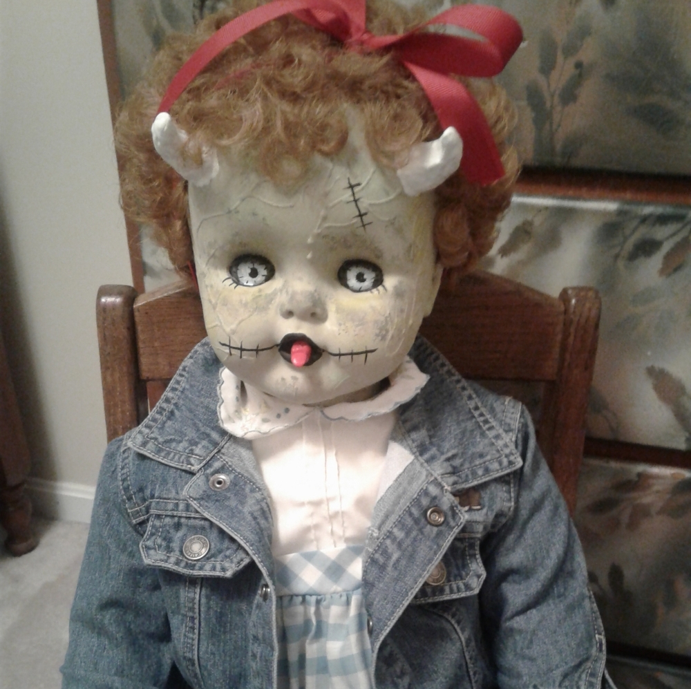 👿Good Golly Ms. Molly !! 💀 - Picture 7 of 8